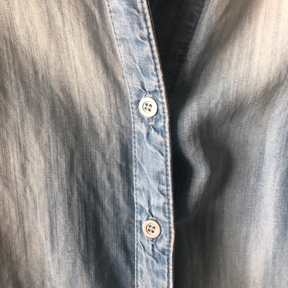 Soft Denim Blouse - Picture 3 of 4